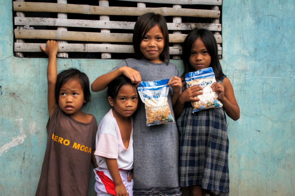 Slum in Bacolod, Philippines | drewgneiser.com
